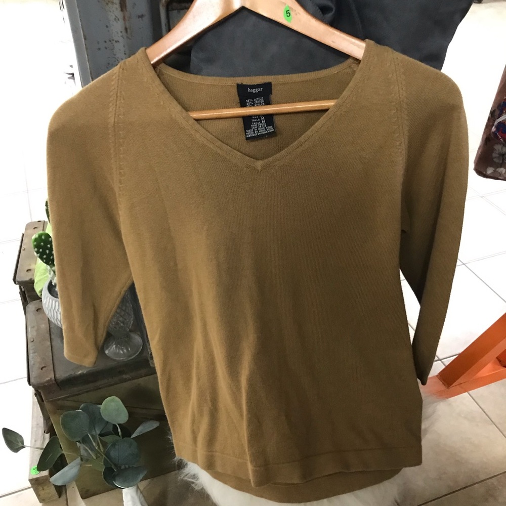 Hagar Dark Gold Quarter Sleeve Blouse